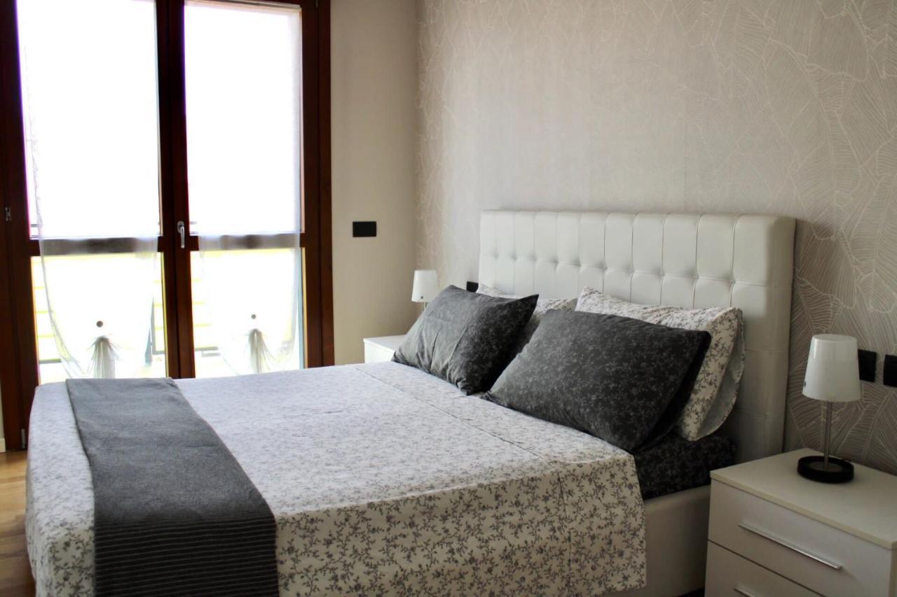 Rho Fiera Milano - Popy House Villa Pero Luaran gambar